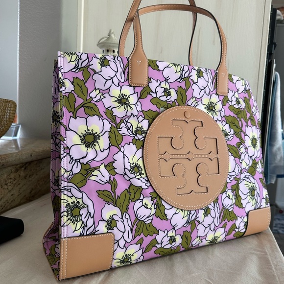 Tory Burch Handbags - New Tory Burch 💕 ELLA NYLON FLORAL TOTE ASTER PINK FLOWER